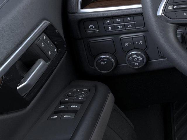 Photo of 2025 White Chevrolet Suburban