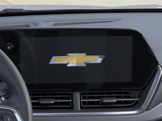 Photo of 2026 White Chevrolet Trax