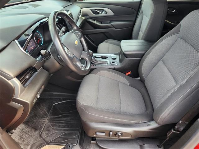 Photo of 2022 Cherry Red Tintcoat Chevrolet Traverse