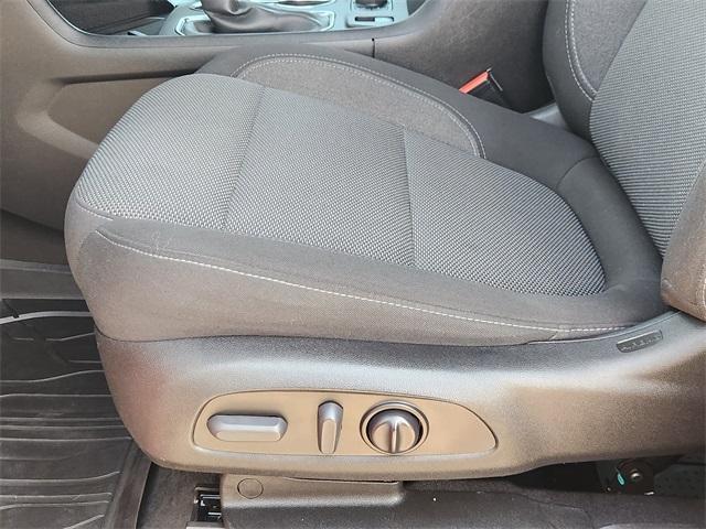 Photo of 2022 Cherry Red Tintcoat Chevrolet Traverse