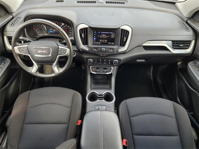 Photo of 2024 Summit White GMC Terrain