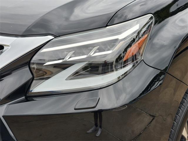 Photo of 2022 Black Onyx Lexus GX 460