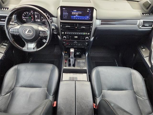Photo of 2022 Black Onyx Lexus GX 460