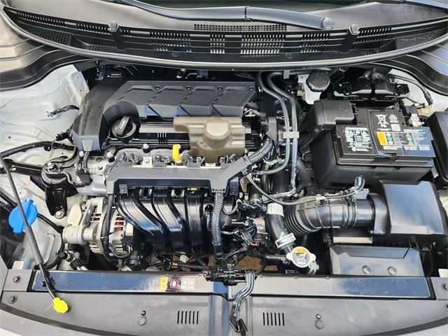 Photo of 2023 Clear White Kia Rio