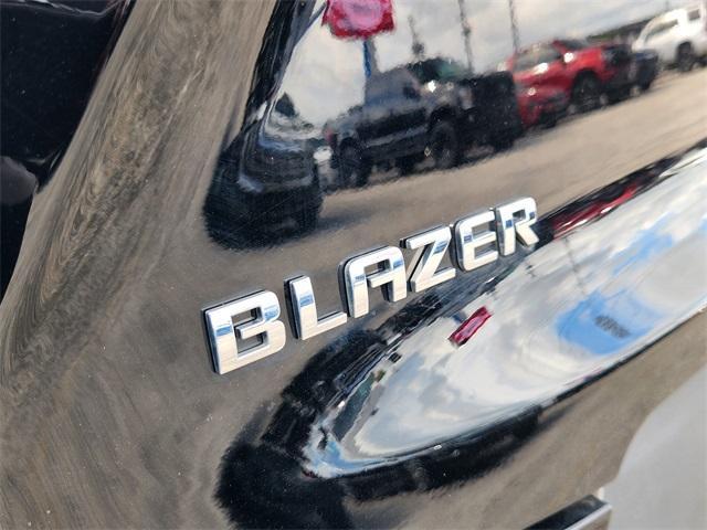 Photo of 2023 Black Chevrolet Blazer