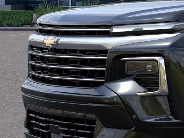 Photo of 2026 Black Chevrolet Traverse