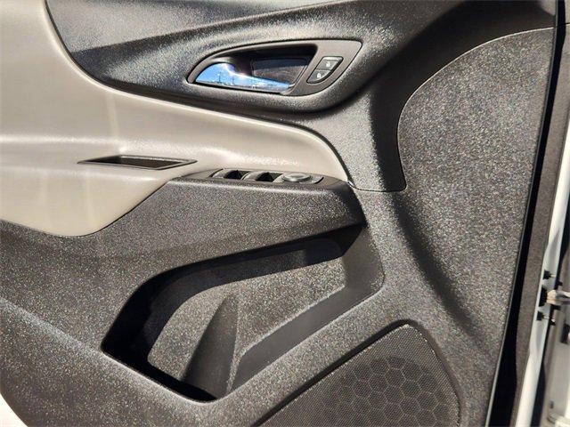 Photo of 2022 Summit White Chevrolet Equinox