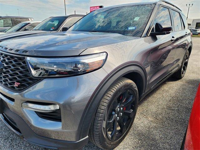 Photo of 2022 Gray Ford Explorer
