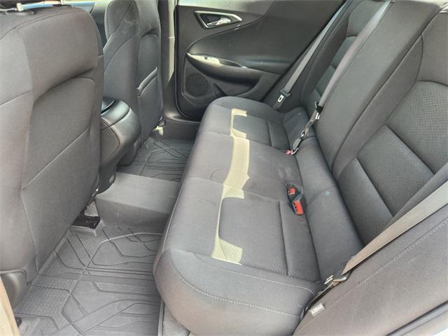 Photo of 2024 Summit White Chevrolet Malibu
