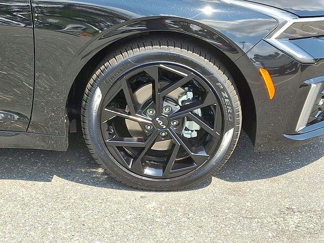 Photo of 2026 Aurora Black Kia K5