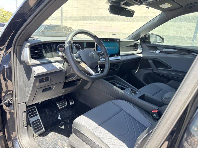 Photo of 2025 Deep Black Pearl Volkswagen Tiguan