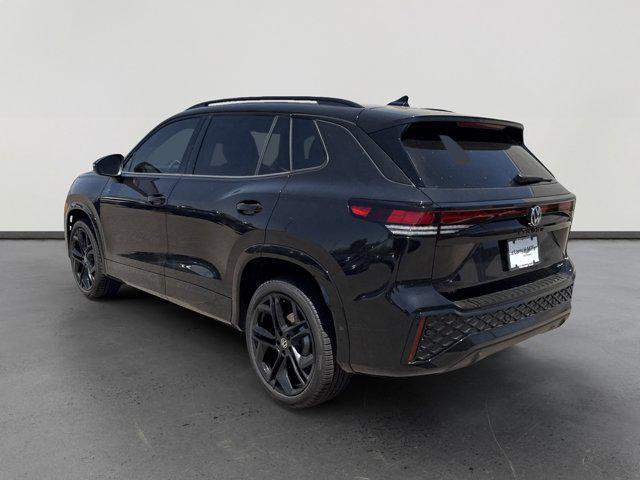 Photo of 2025 Deep Black Pearl Volkswagen Tiguan