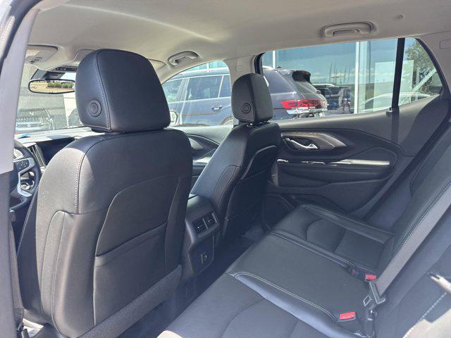 Photo of 2024 Summit White GMC Terrain