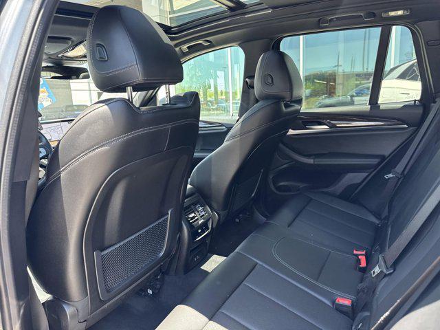 Photo of 2024 Gray BMW X3