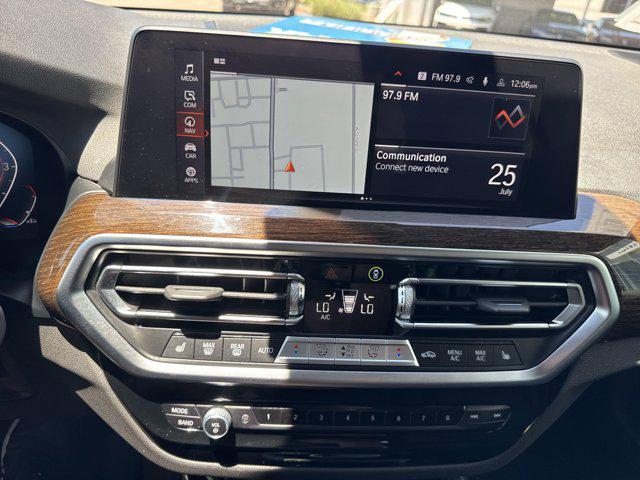 Photo of 2024 Gray BMW X3
