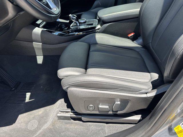 Photo of 2024 Gray BMW X3
