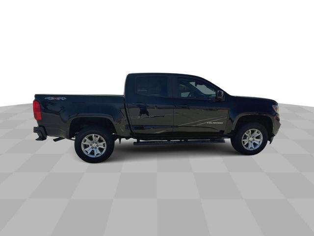 Photo of 2022 Black Chevrolet Colorado
