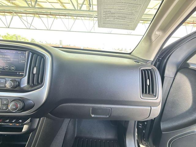 Photo of 2022 Black Chevrolet Colorado
