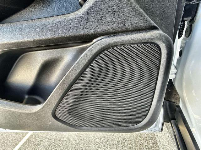 Photo of 2022 Summit White GMC Terrain