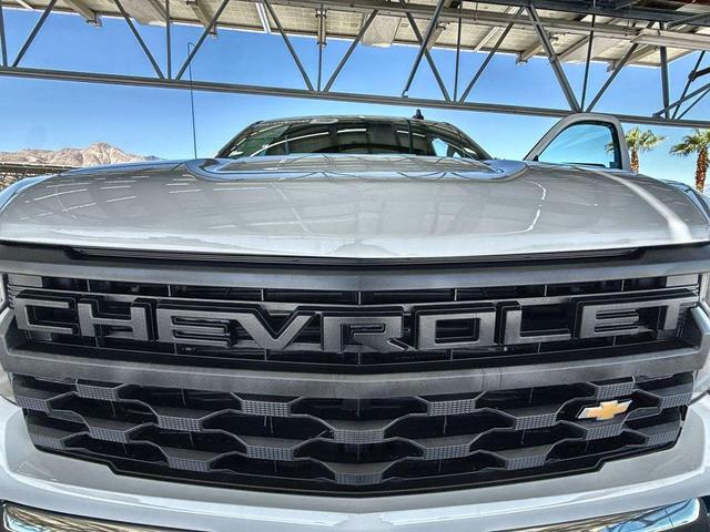 Photo of 2024 Summit White Chevrolet Silverado 1500