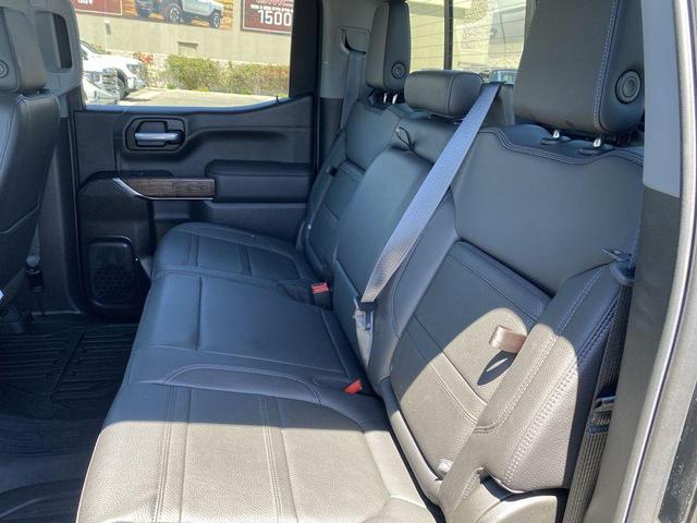 Photo of 2021 Onyx Black GMC Sierra 1500