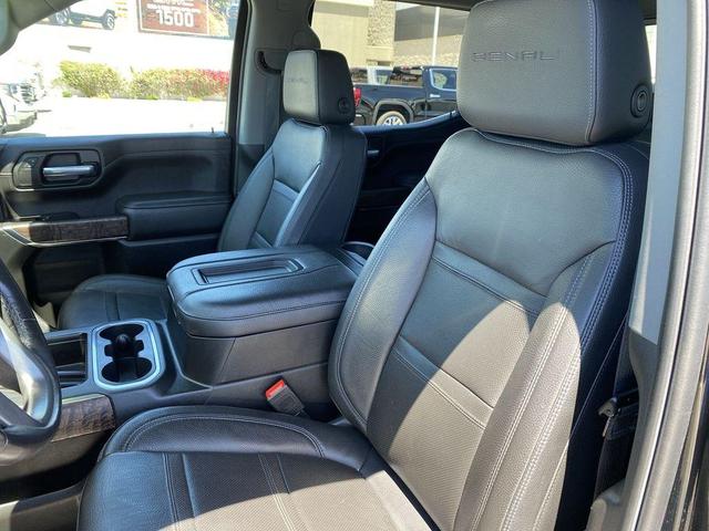 Photo of 2021 Onyx Black GMC Sierra 1500