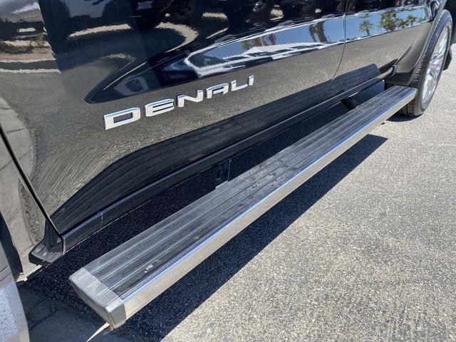 Photo of 2021 Onyx Black GMC Sierra 1500
