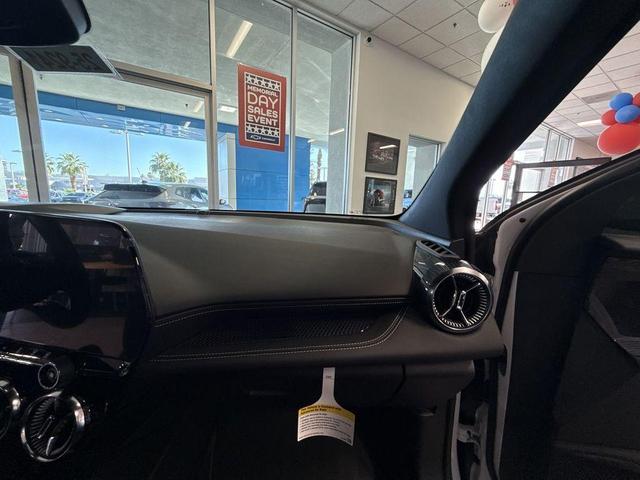 Photo of 2025 Summit White Chevrolet Blazer EV