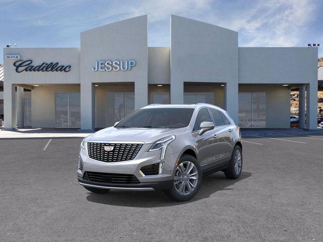 Photo of 2025 Silver Metallic Cadillac XT5