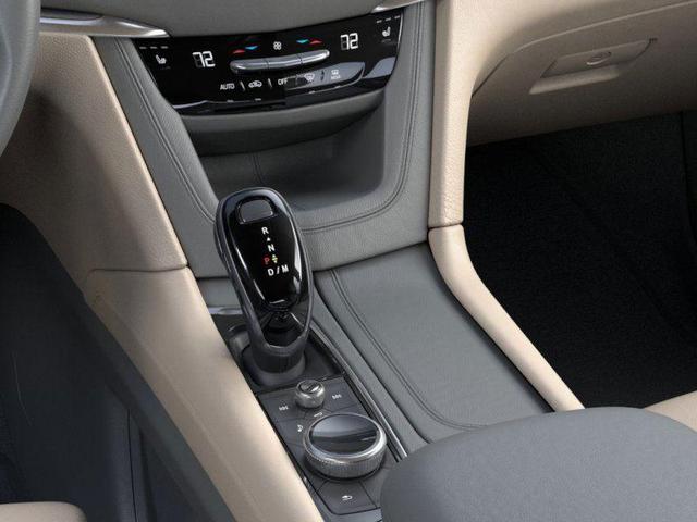 Photo of 2025 Silver Metallic Cadillac XT5