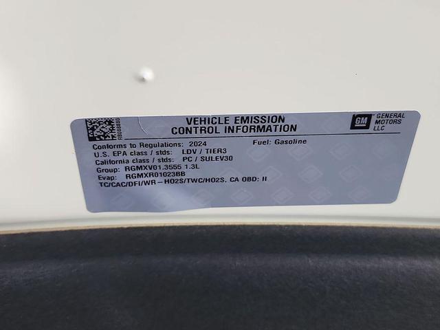 Photo of 2024 Summit White Chevrolet Trailblazer
