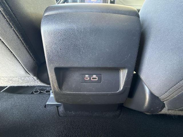 Photo of 2022 Black Nissan Frontier