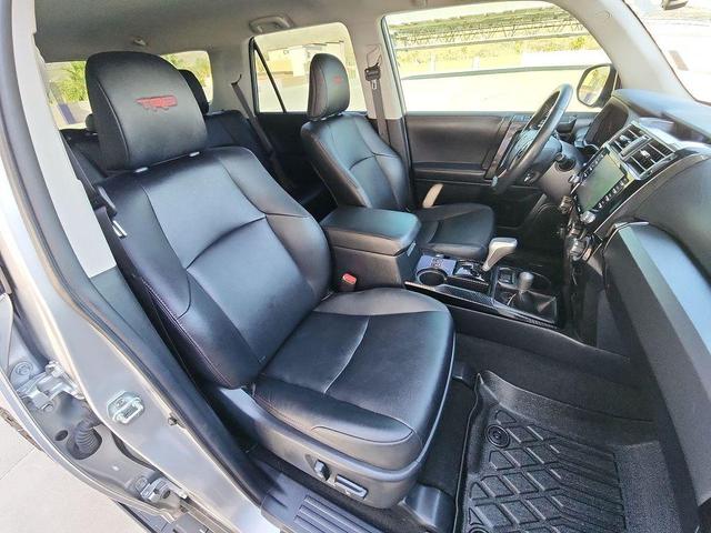 Photo of 2023 Classic Silver Metallic Toyota 4Runner