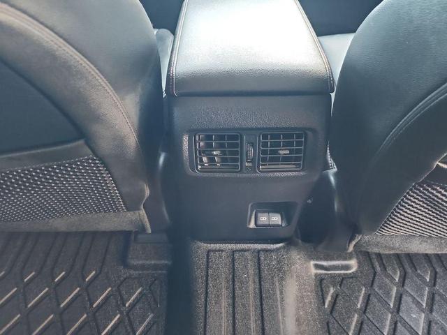 Photo of 2023 Classic Silver Metallic Toyota 4Runner