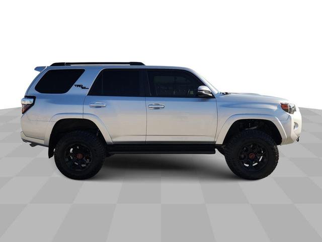 Photo of 2023 Classic Silver Metallic Toyota 4Runner