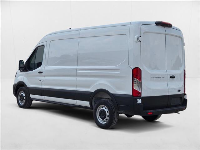 Photo of 2025 Oxford White Ford Transit-250