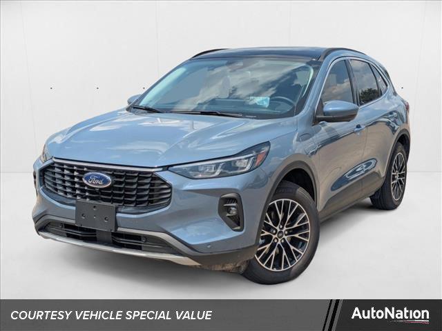Photo of 2025 Vapor Blue Metallic Ford Escape PHEV