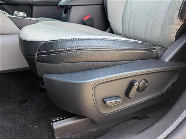 Photo of 2025 Vapor Blue Metallic Ford Escape PHEV
