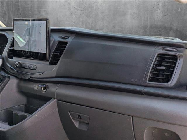 Photo of 2022 Oxford White Ford Transit-350