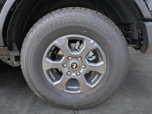Photo of 2025 Shadow Black Ford Bronco
