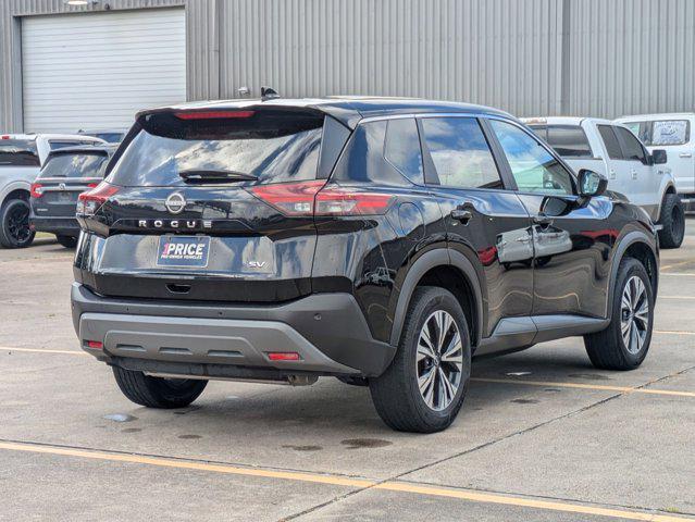 Photo of 2023 Super Black Nissan Rogue