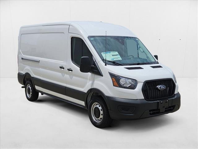 Photo of 2025 Oxford White Ford Transit-250