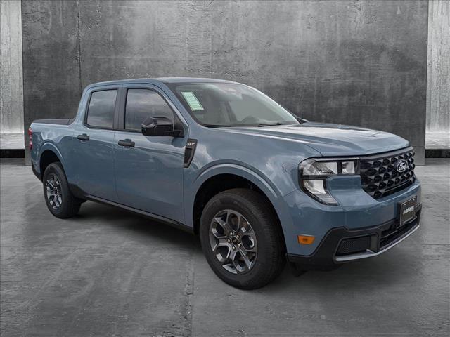 Photo of 2025 Azure Gray Metallic Tri-Coat Ford Maverick