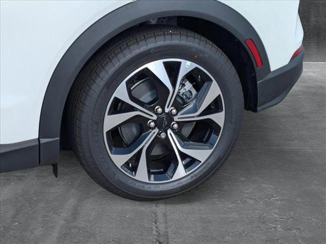 Photo of 2025 Star White Metallic Tri-Coat Ford Mustang Mach-E