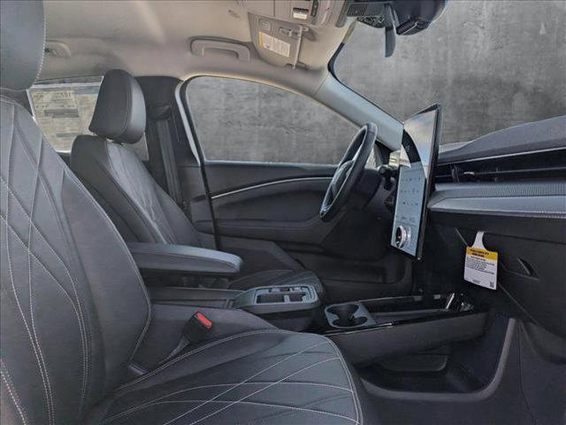 Photo of 2025 Star White Metallic Tri-Coat Ford Mustang Mach-E