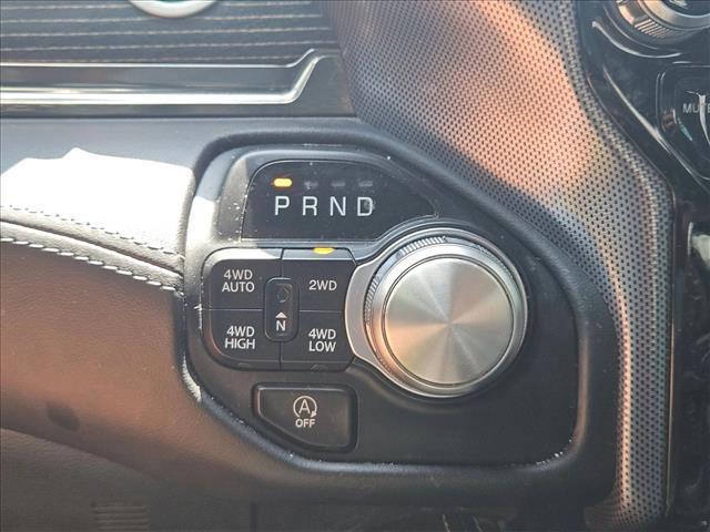 Photo of 2021 Diamond Black Crystal Pearlcoat RAM 1500