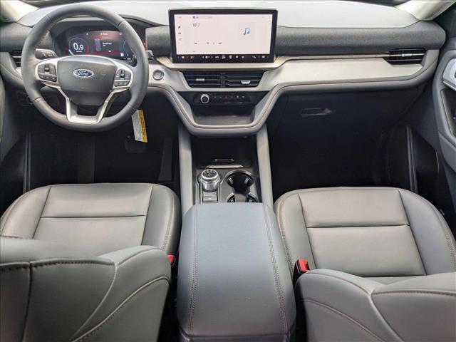 Photo of 2025 Carbonized Gray Metallic Ford Explorer