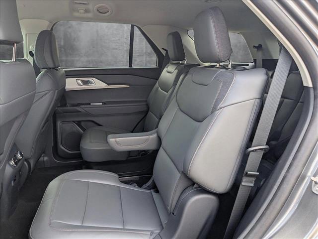Photo of 2025 Carbonized Gray Metallic Ford Explorer