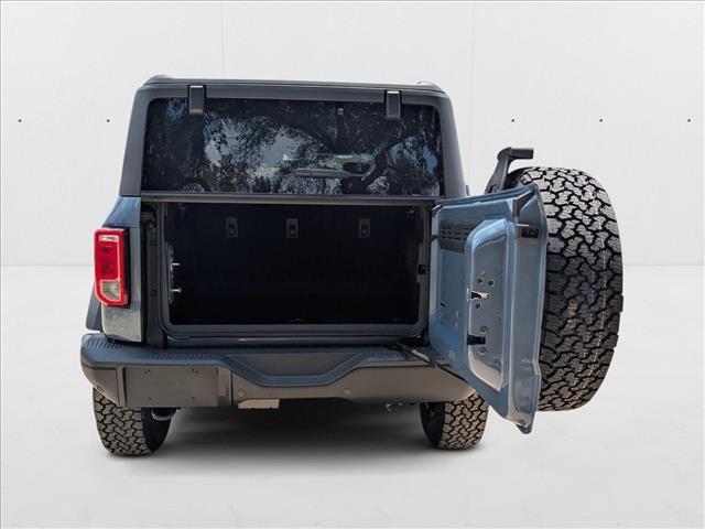 Photo of 2025 Azure Gray Metallic Tri-Coat Ford Bronco