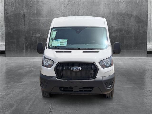 Photo of 2025 Oxford White Ford Transit-250